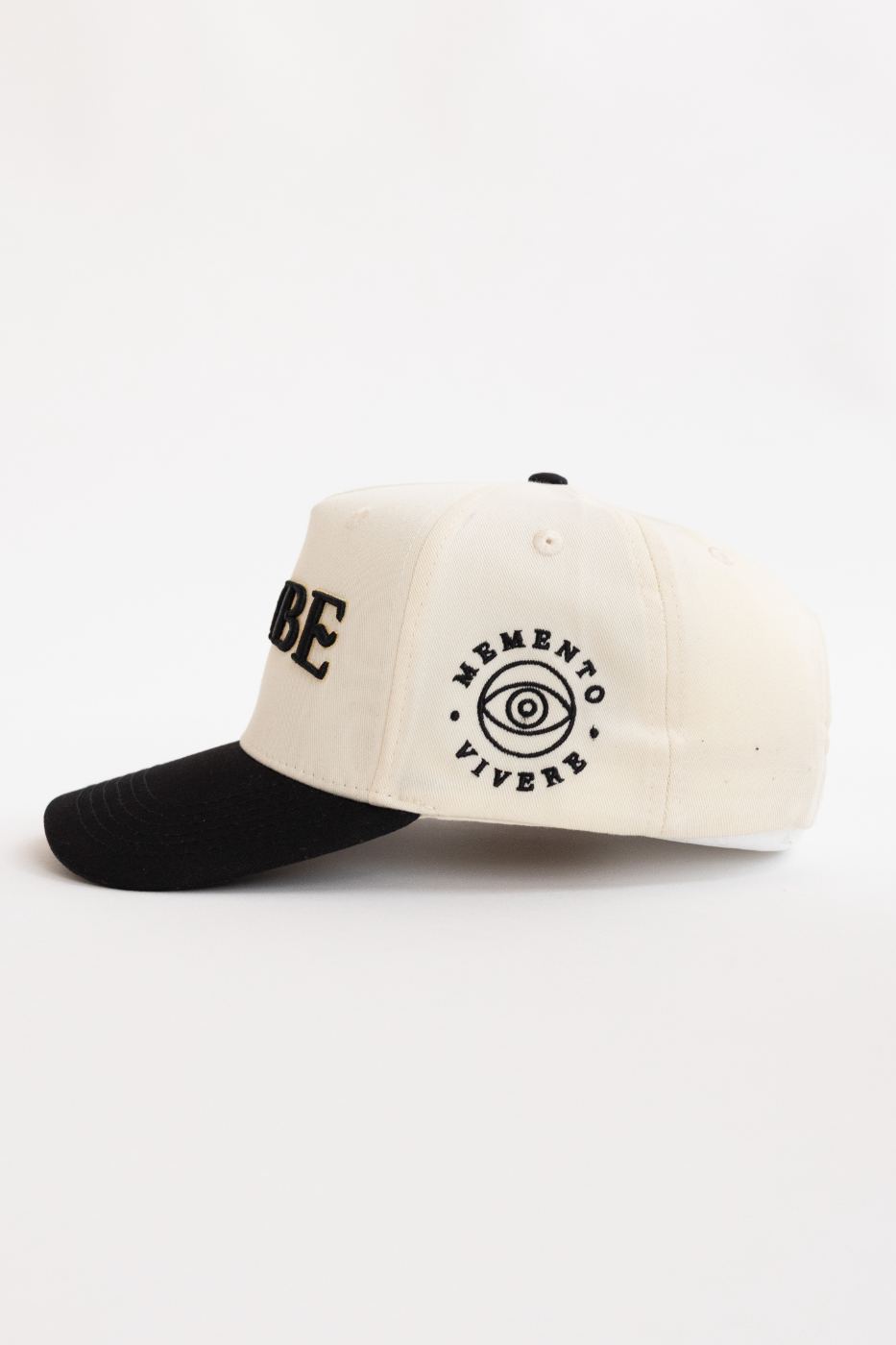 Spirit of the Night Bone/Black — front