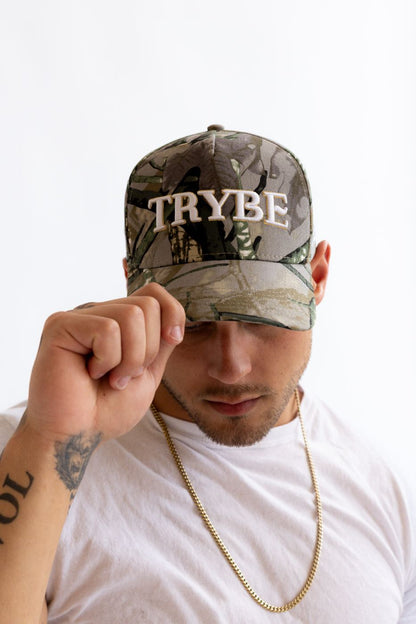 Spirit of the Night Realtree Camo — on model